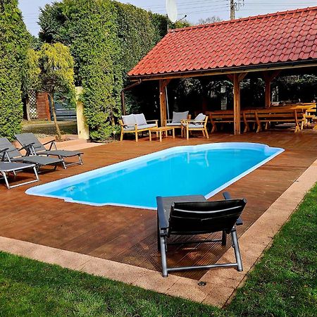Holiday Home In Kolczewo With The Private Pool 220 Qm Dış mekan fotoğraf